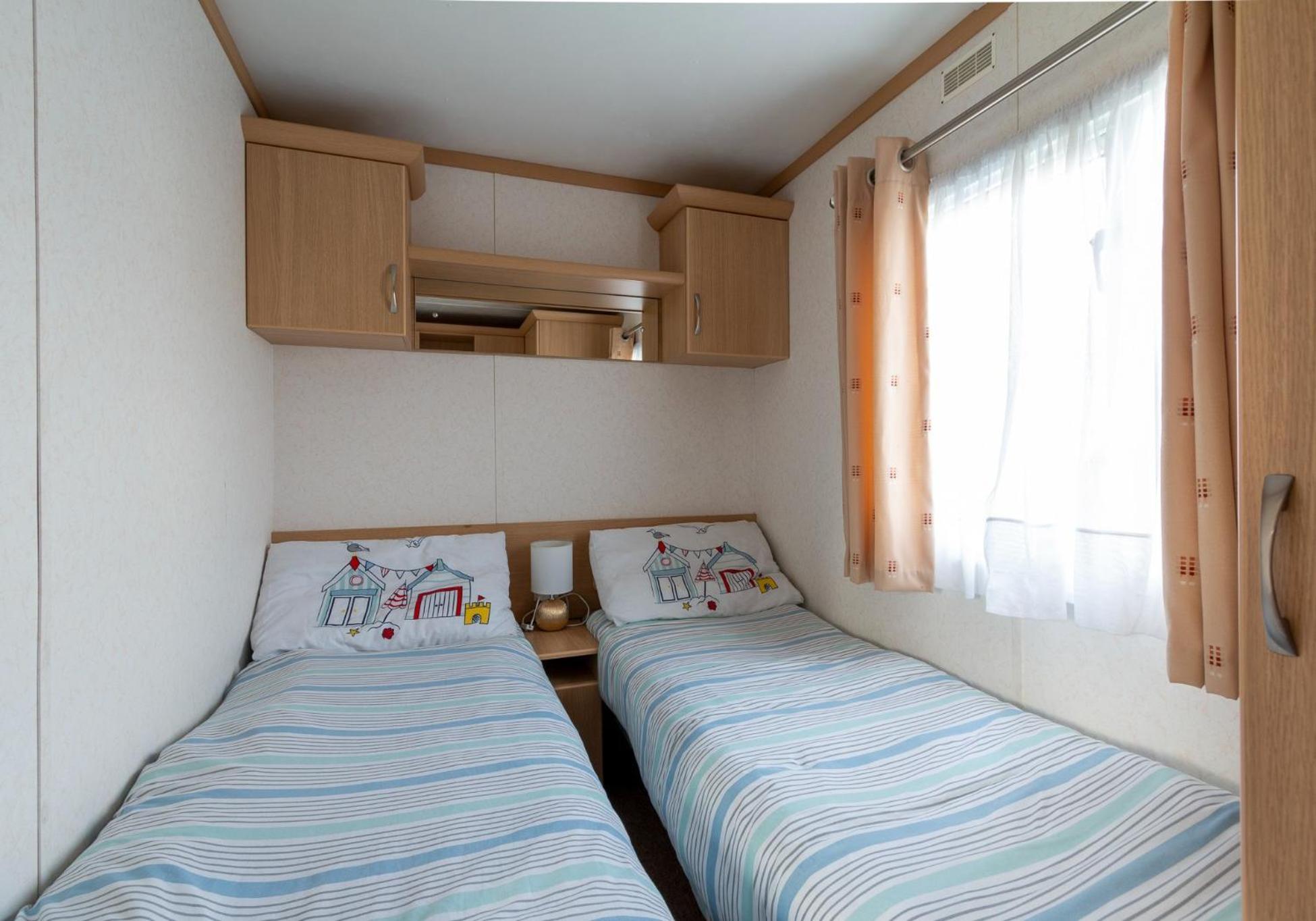 Carnaby Holiday Caravan, West Sands, Selsey Extérieur photo